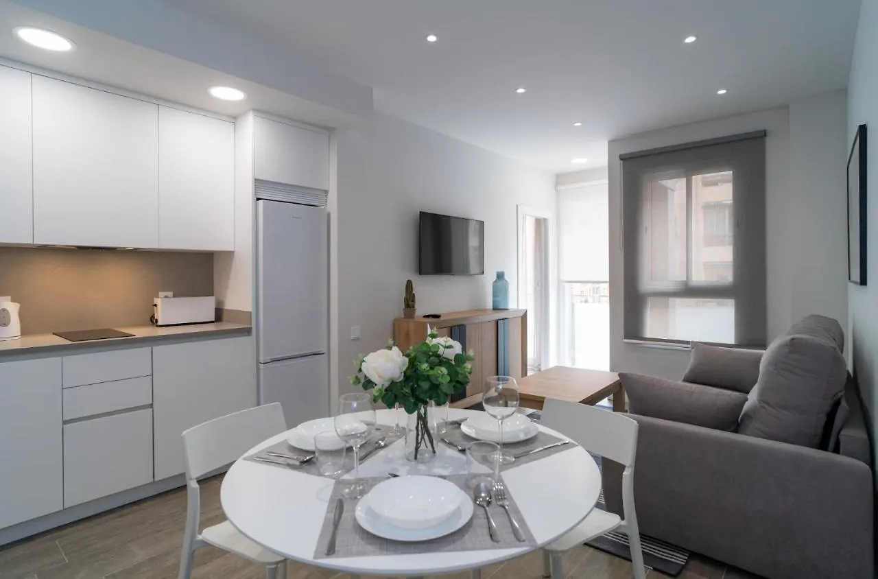 Aac Malaga - Apartamento Luminoso Y Nuevo, A 1,3Km Del Centro De Málaga Daire